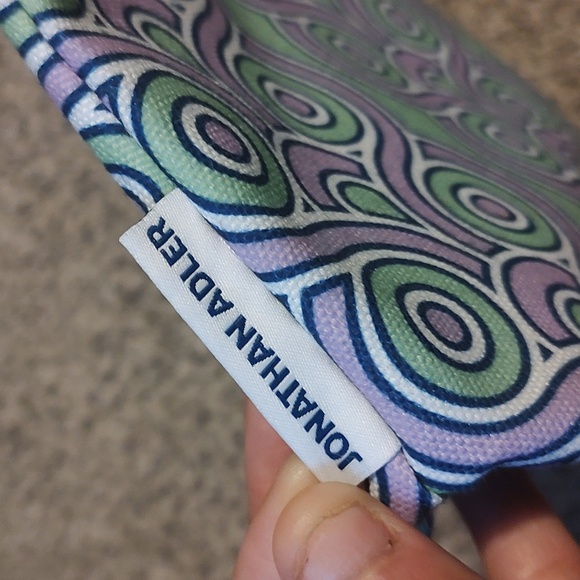 Cosmetic Bag - Picture 2 of 4